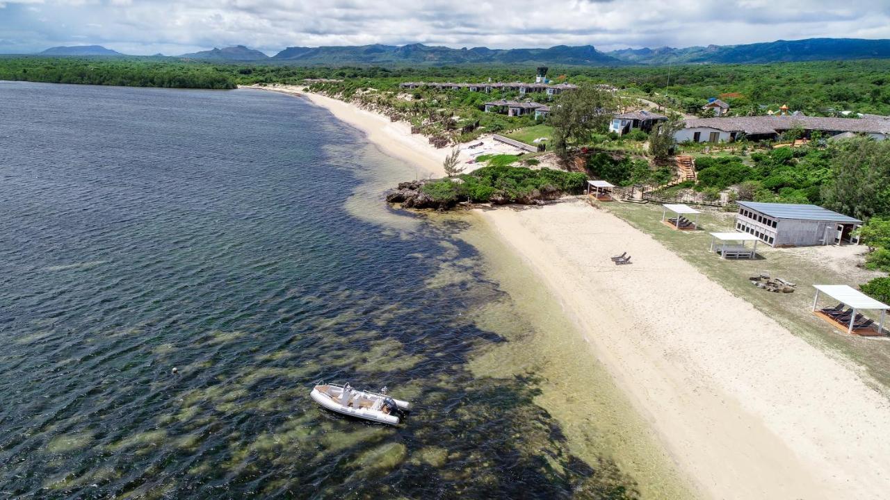 Mantasaly Hotel Ramena Bagian luar foto